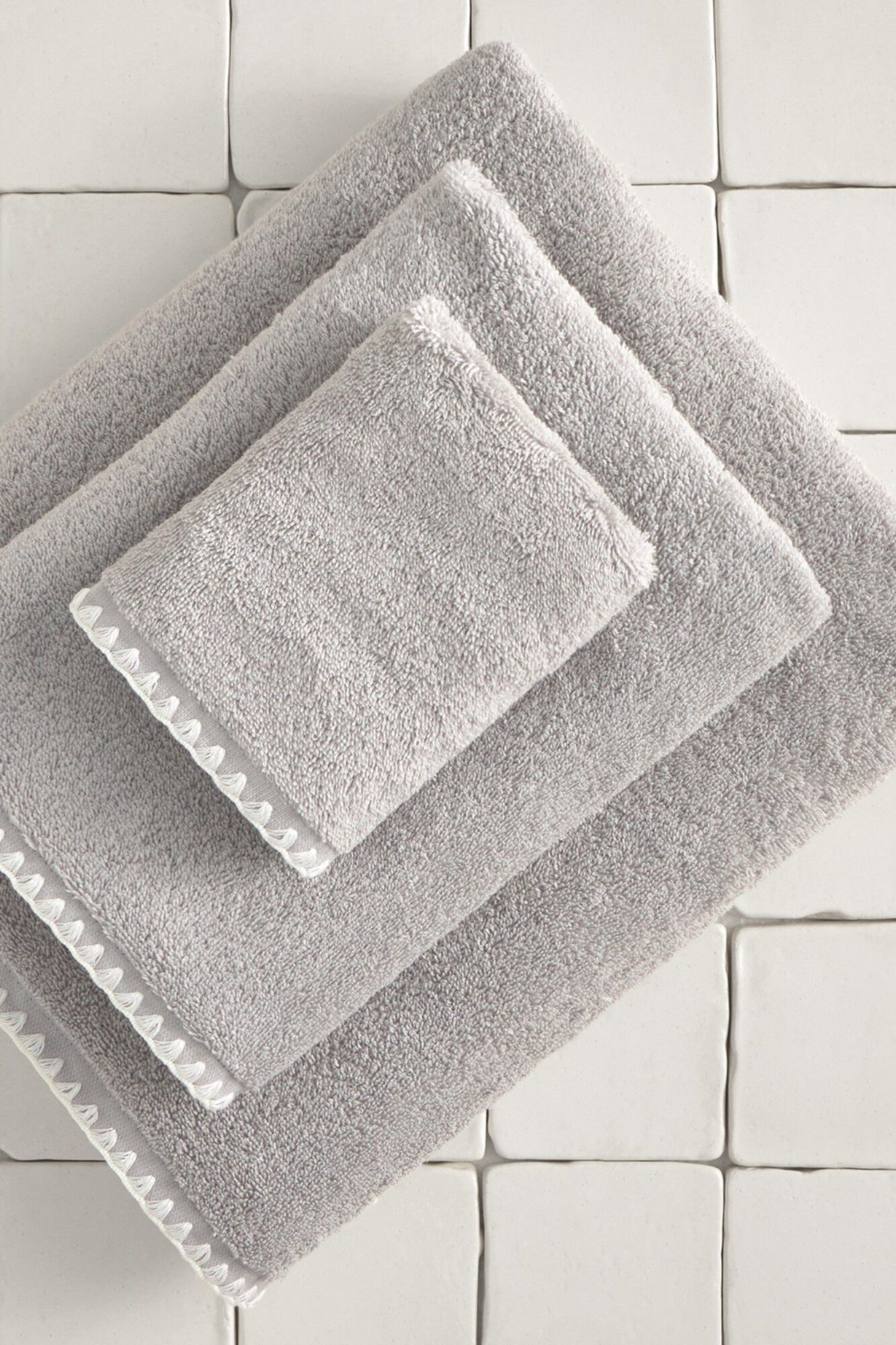 Textura Badetuch mit Ziersteppung