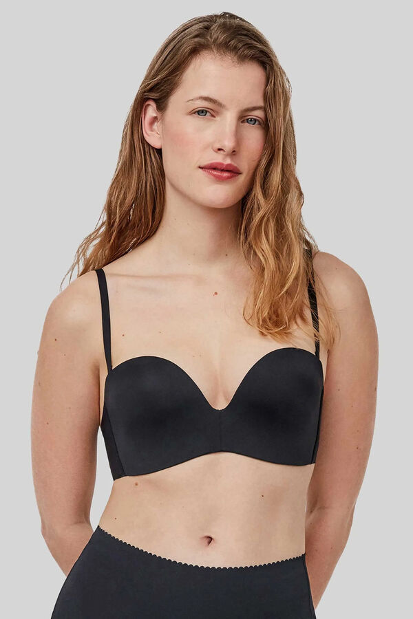 Gisela Extremely neckline push-up bra Schwarz