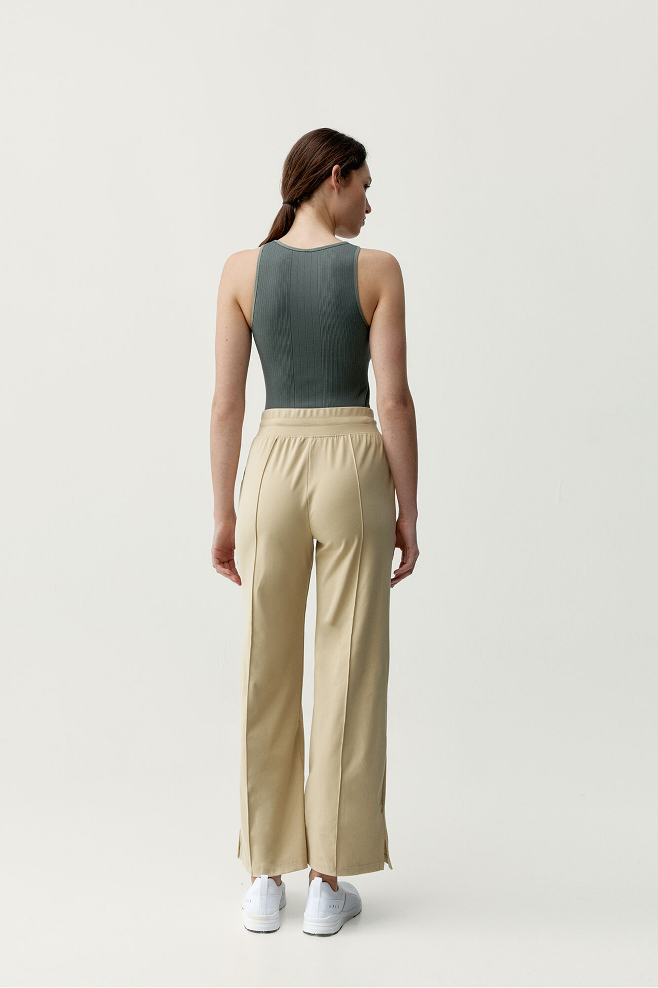 Born Living Yoga T-shirt desportiva Nora verde