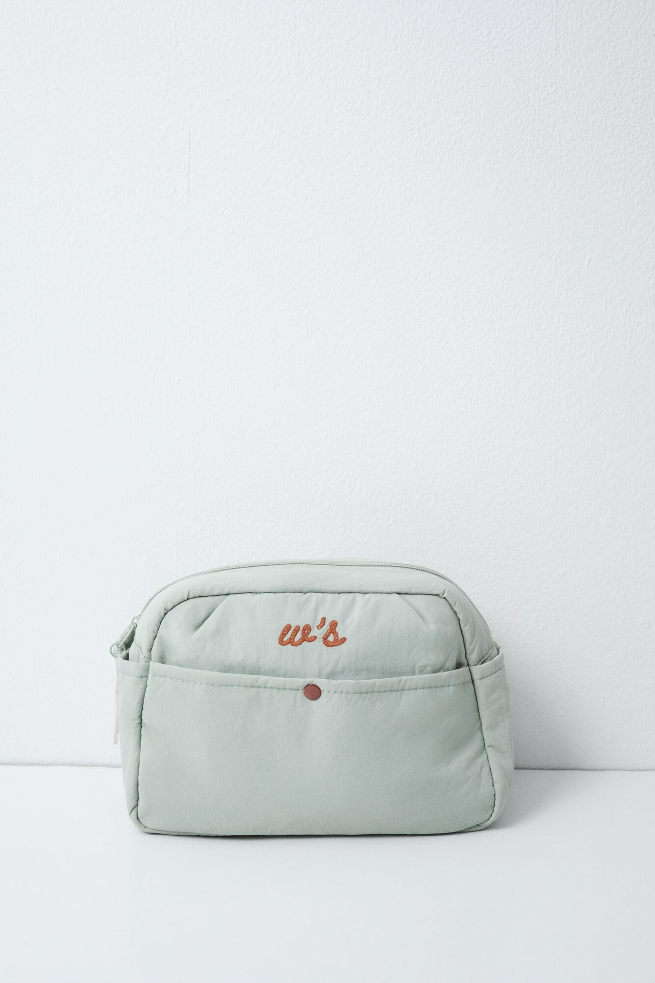 Women'secret Aqua puffer medium vanity case