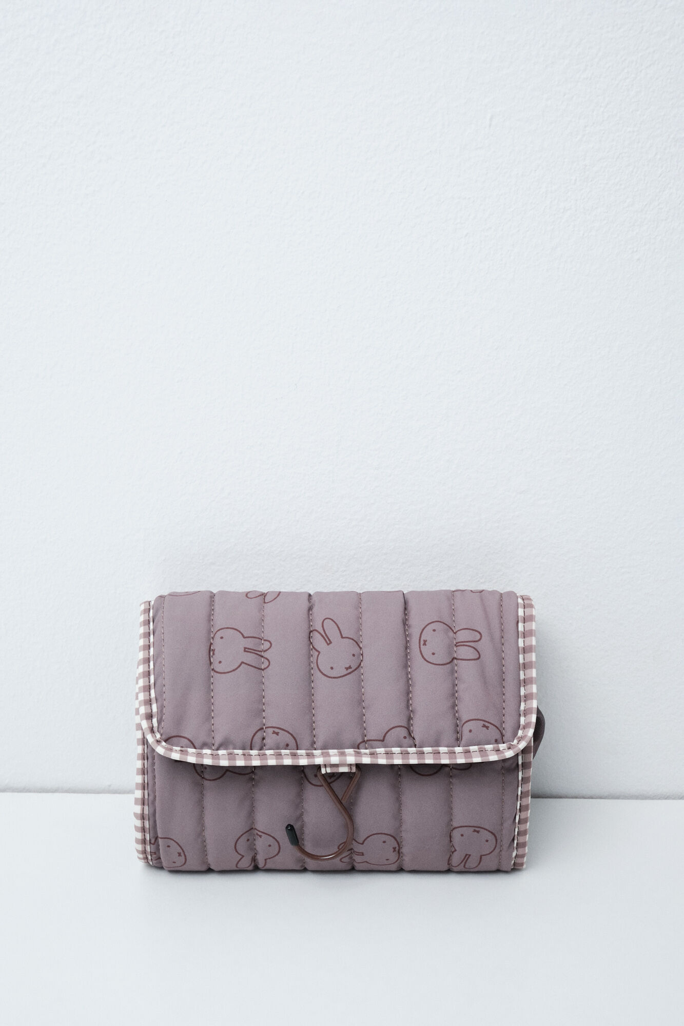 Women'secret Miffy vanity case pack