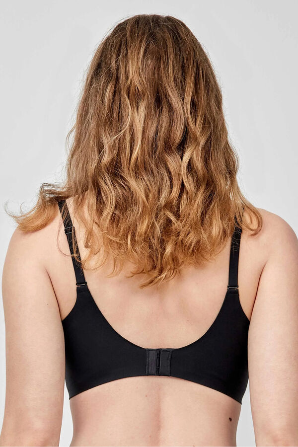 Gisela Extremely neckline push-up bra Schwarz