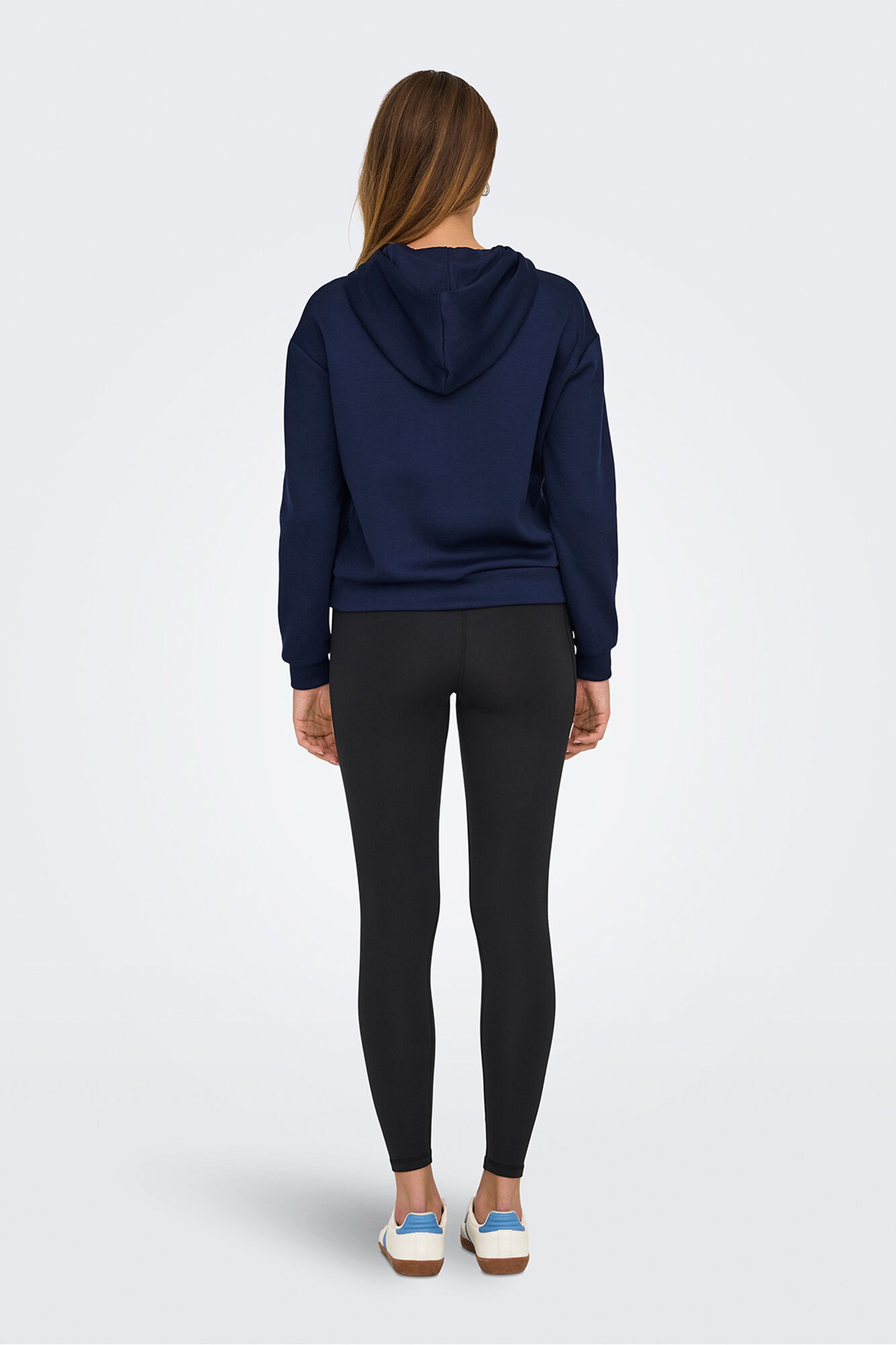 Only Play Sudadera b&aacute;sica con capucha