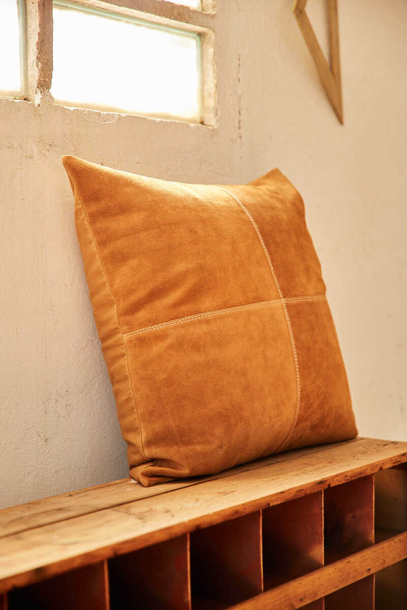 Womensecret Hamza light brown 45 x 45 cushion cover természetes
