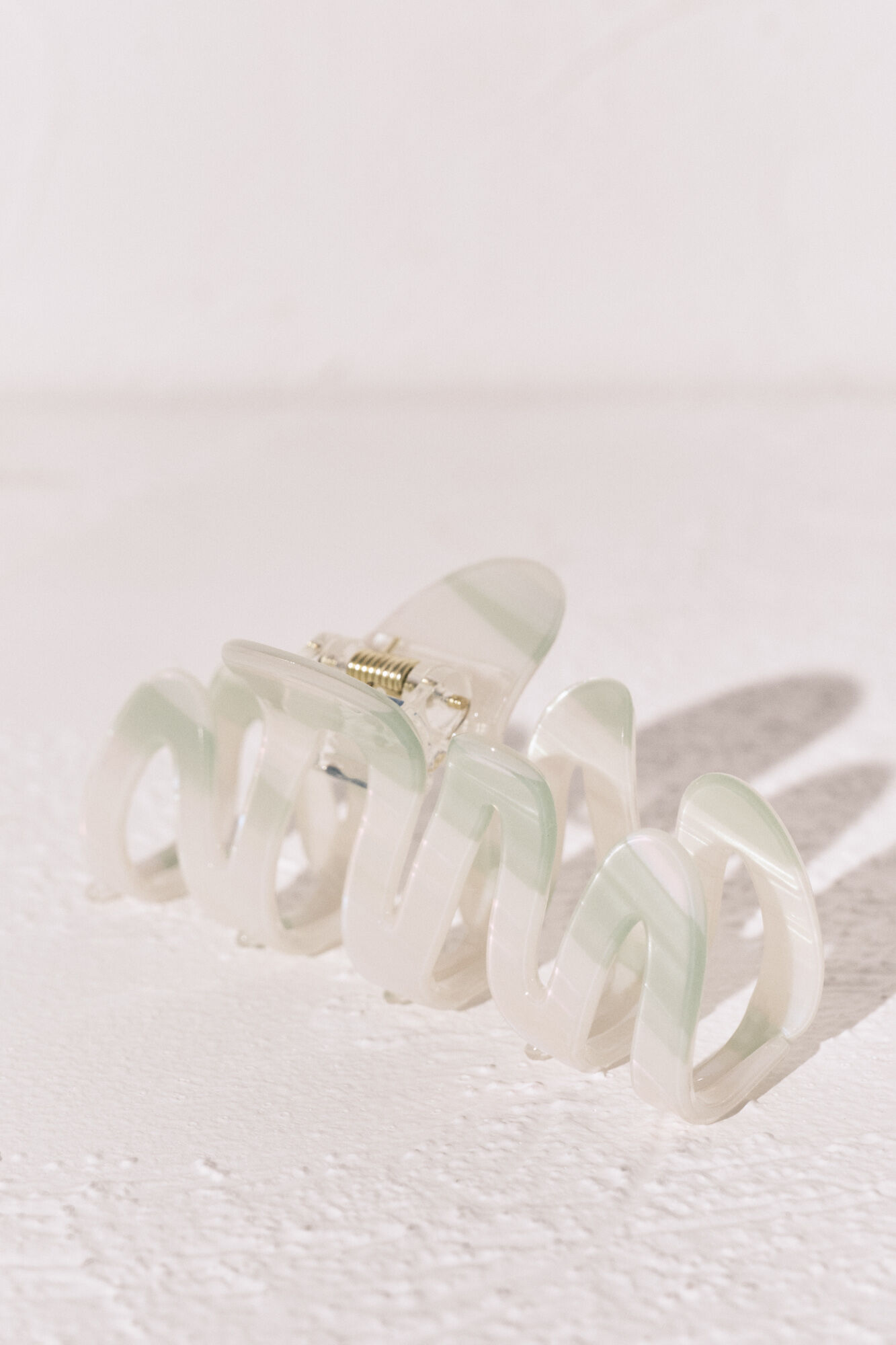 Women'secret Green wave-shaped hair clip