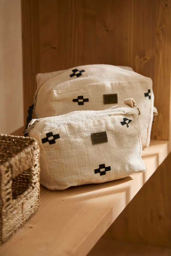 Calma House Ecru Kobe vanity case 11x18 printed