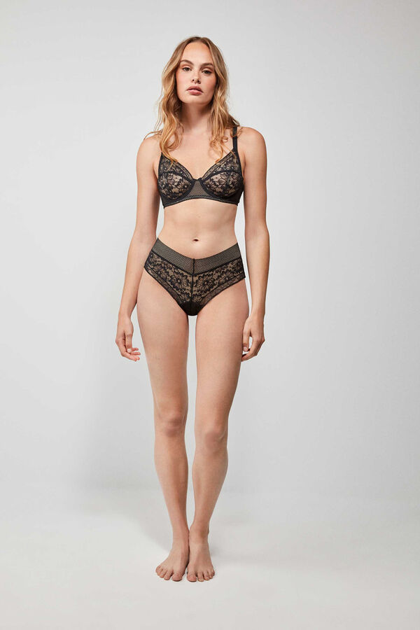 Gisela Underwired full cup bra Schwarz