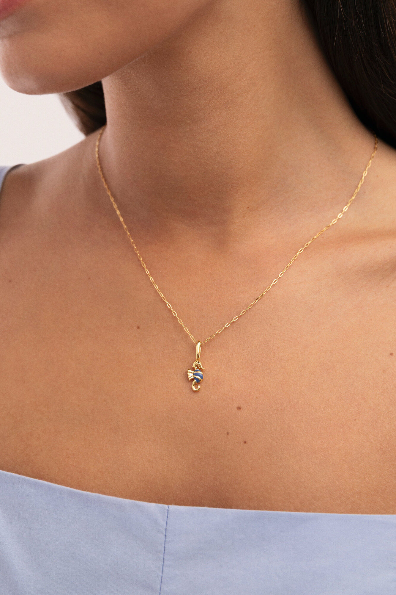 Singularu Goldener Seepferdchen-Bade-Charm