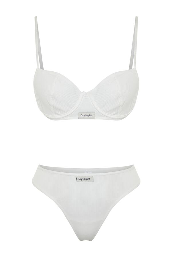 Trendyol Conjunto de ropa interior canal&eacute; blanco
