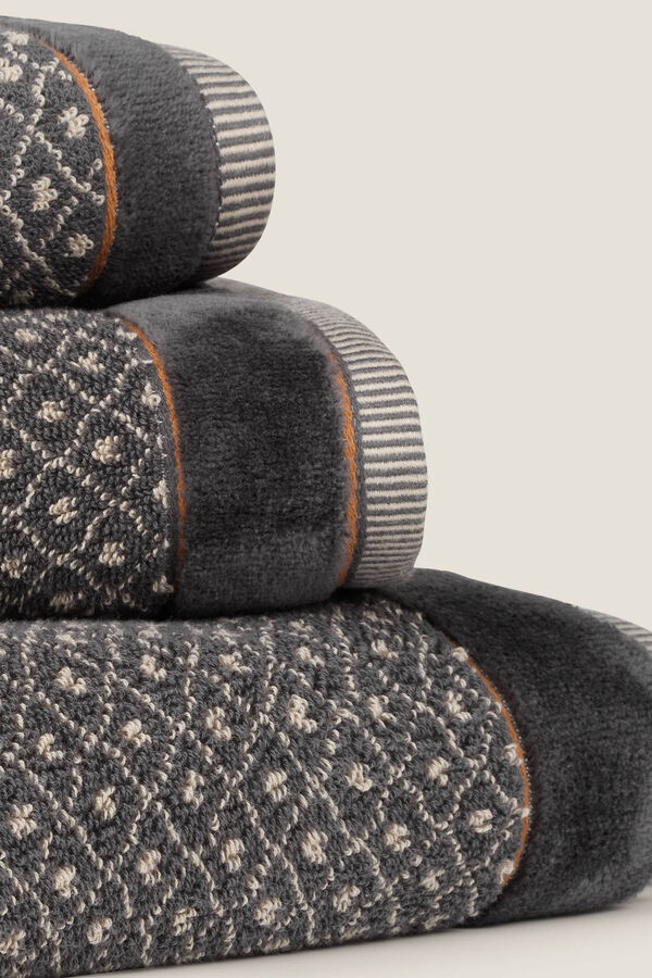 Textura Toalha friso jacquard 50x90 cm. castanho