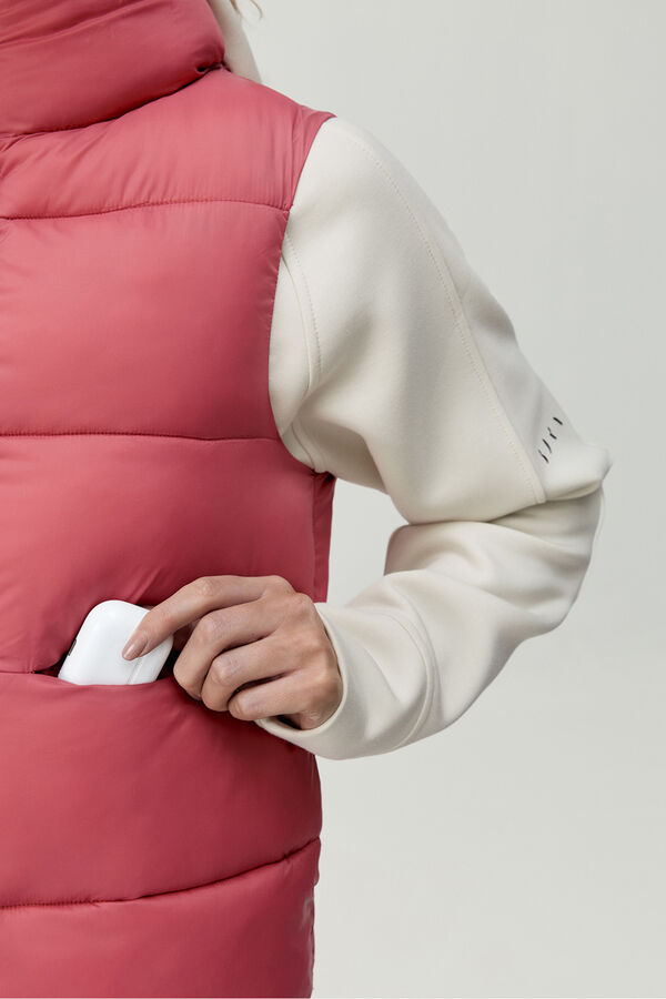 Born Living Yoga Sportweste Jolie Goji Rot