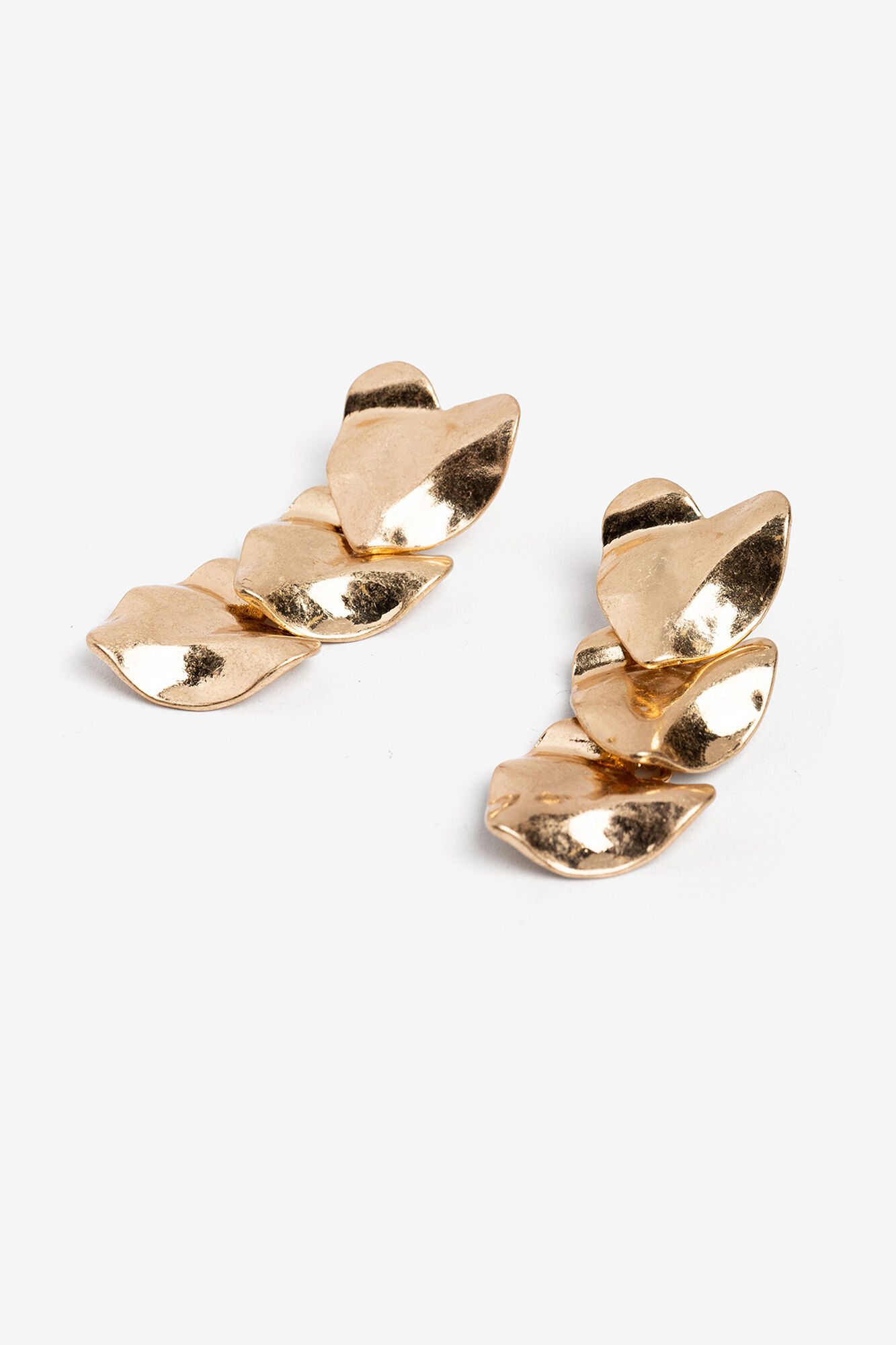 Vilanova Pendientes largos corazones ondulados