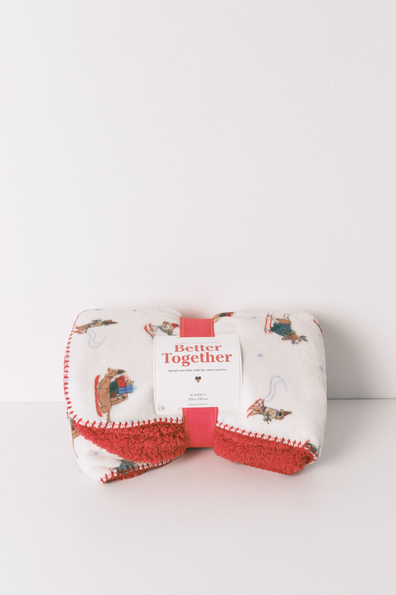 Women'secret Fleece blanket and faux shearling for dogs