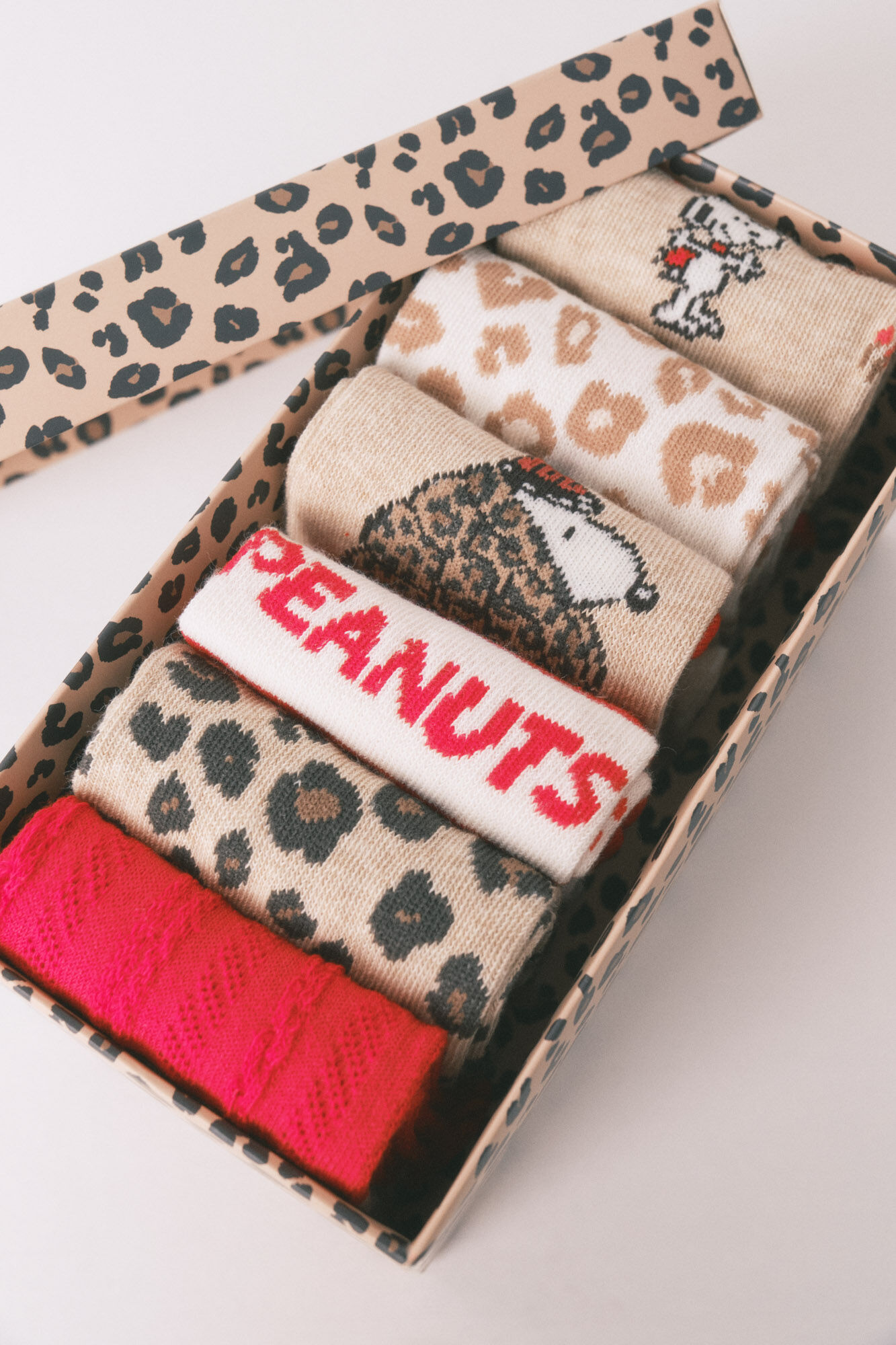 Women'secret Pack of 6 long Snoopy cotton socks