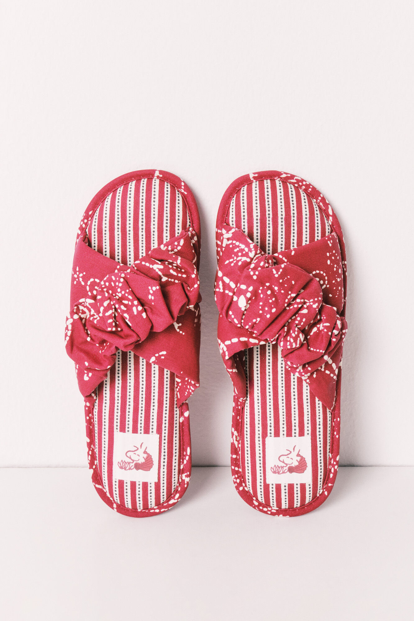 Women'secret Crossed strap ruched slippers