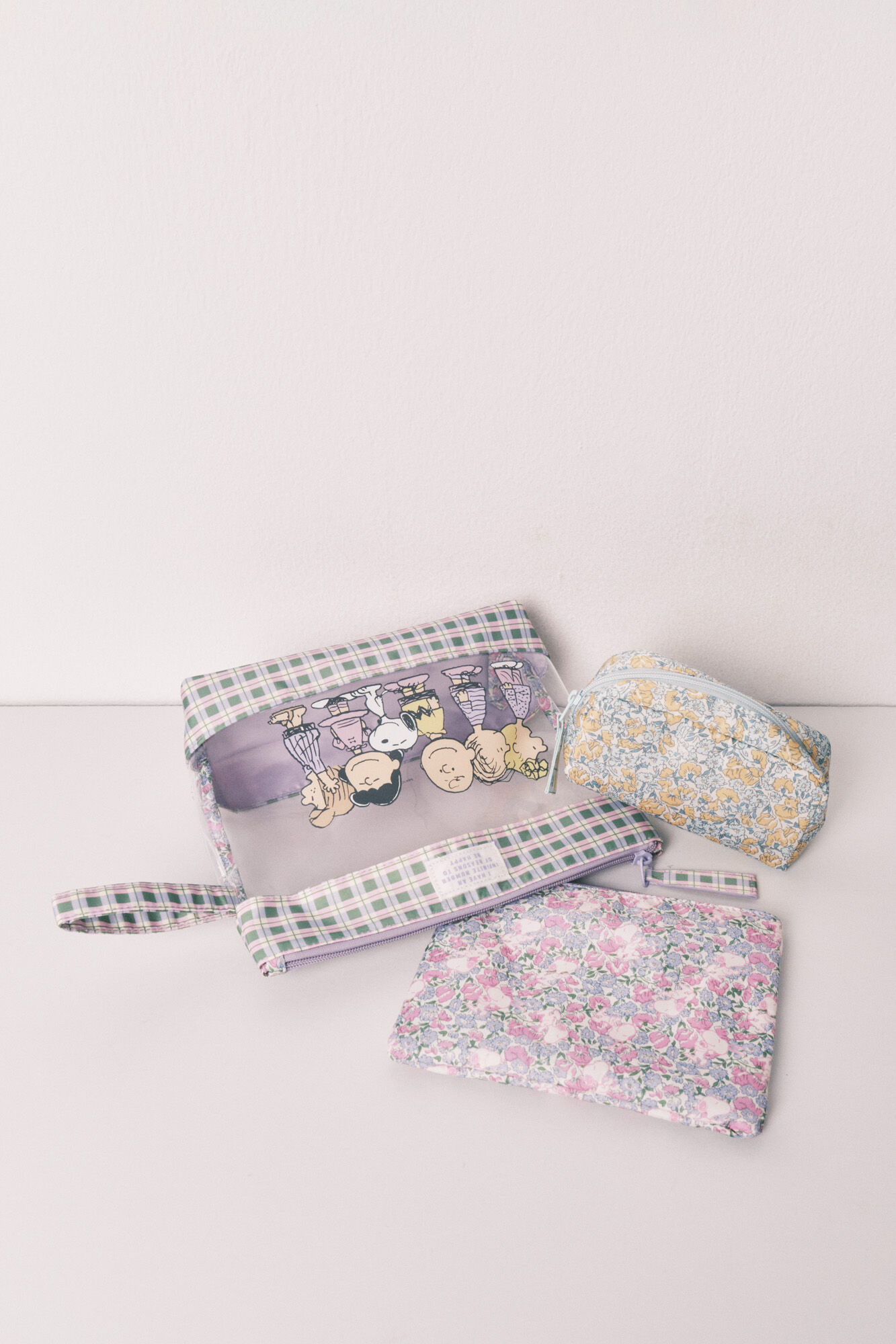 Women'secret Pack of 3 Snoopy & Co vanity cases