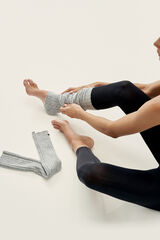 Born Living Yoga Warm Grey Melange Leg Warmers gris