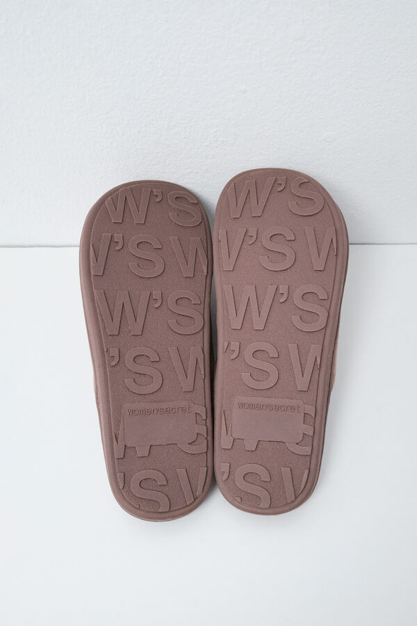 Women'secret Snoopy slippers nude