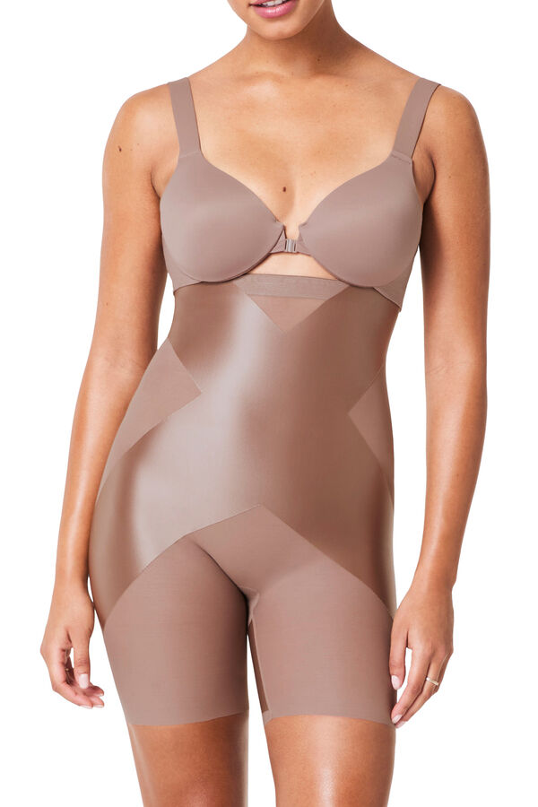Spanx Pantal&oacute;n corto alto moldeador nude