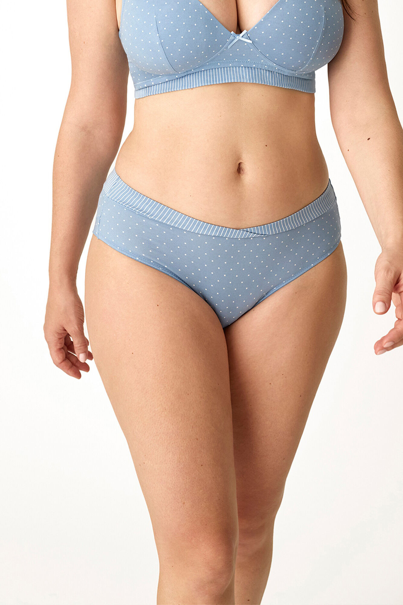 Promise Braga cl&aacute;sica "maternity" lunares