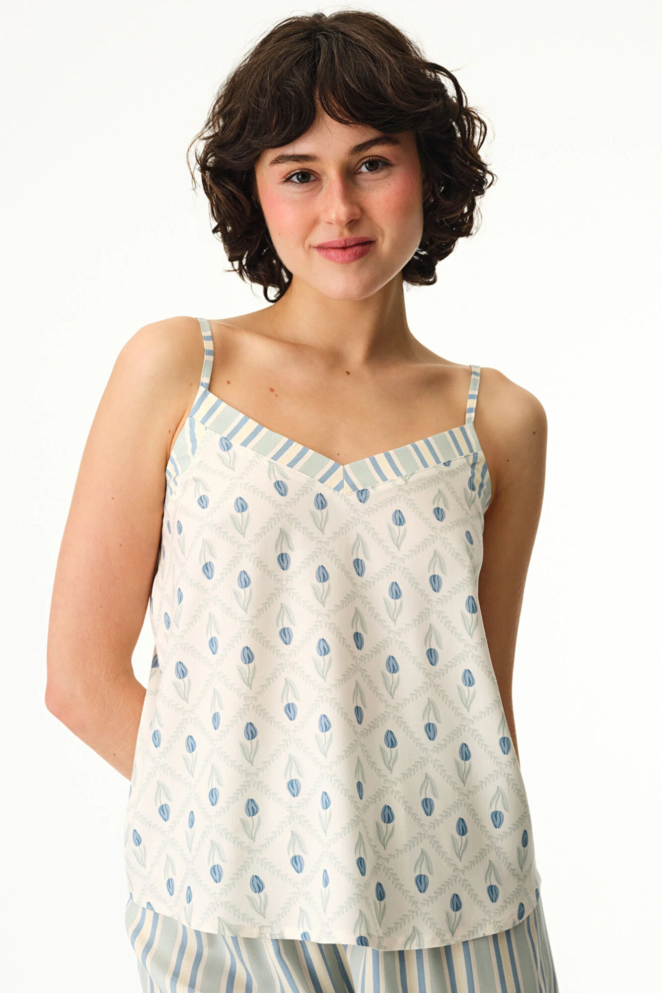 Penti Top Floral Serenity