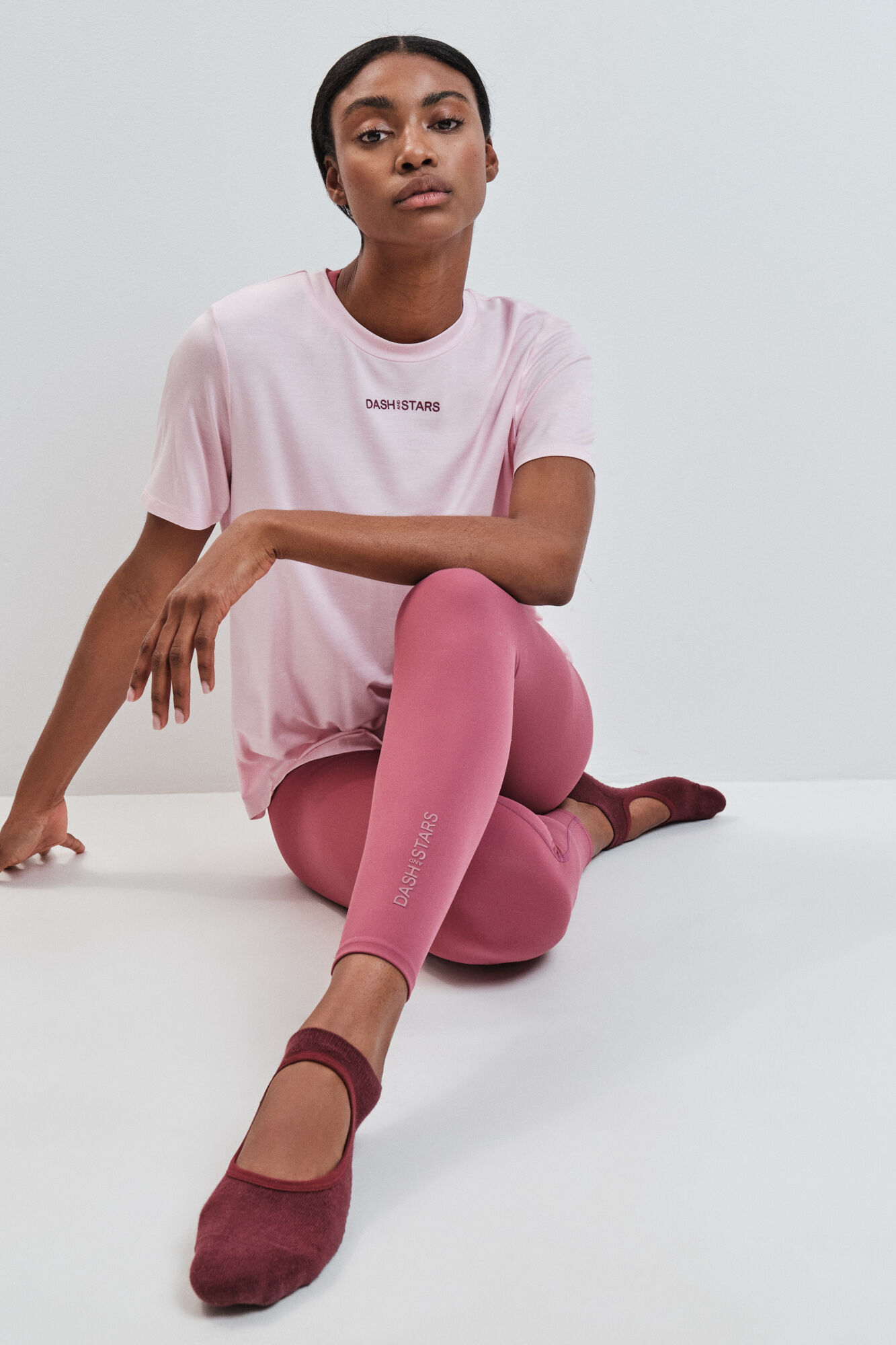 Womensecret T-Shirt and move set 