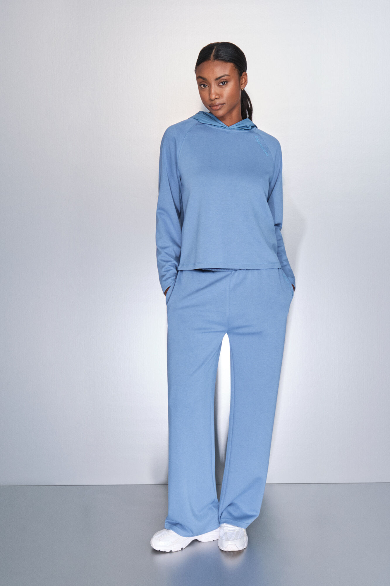 Womensecret Sweatshirt and trouser set 