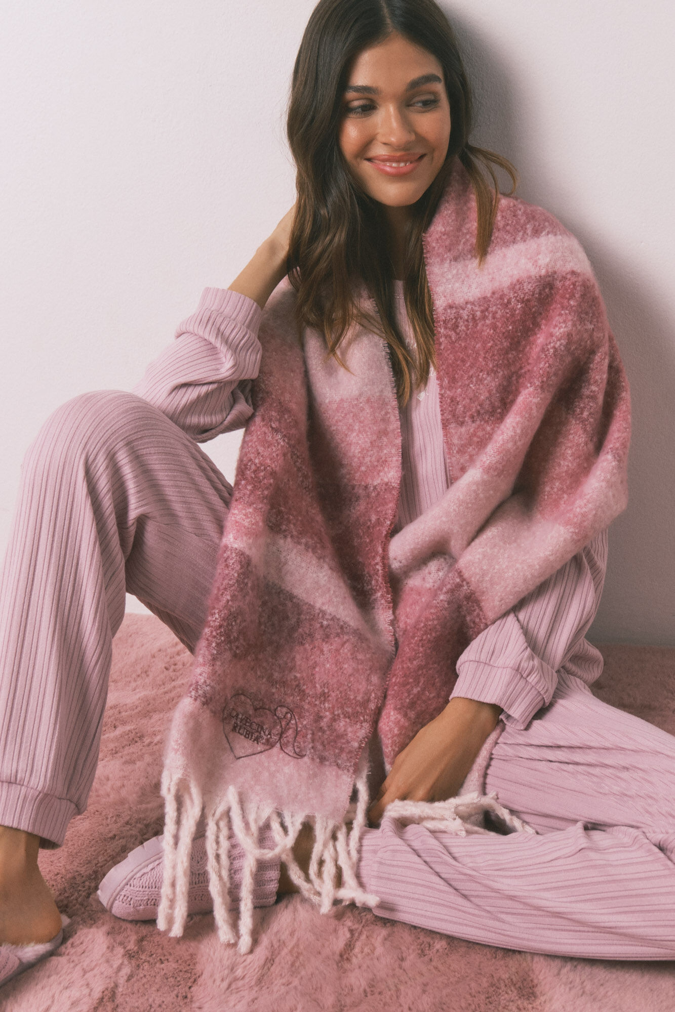 Womensecret Conjunto de bufanda y pijama 