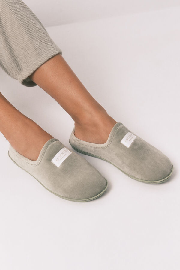 Womensecret Slippers and pajamas set 