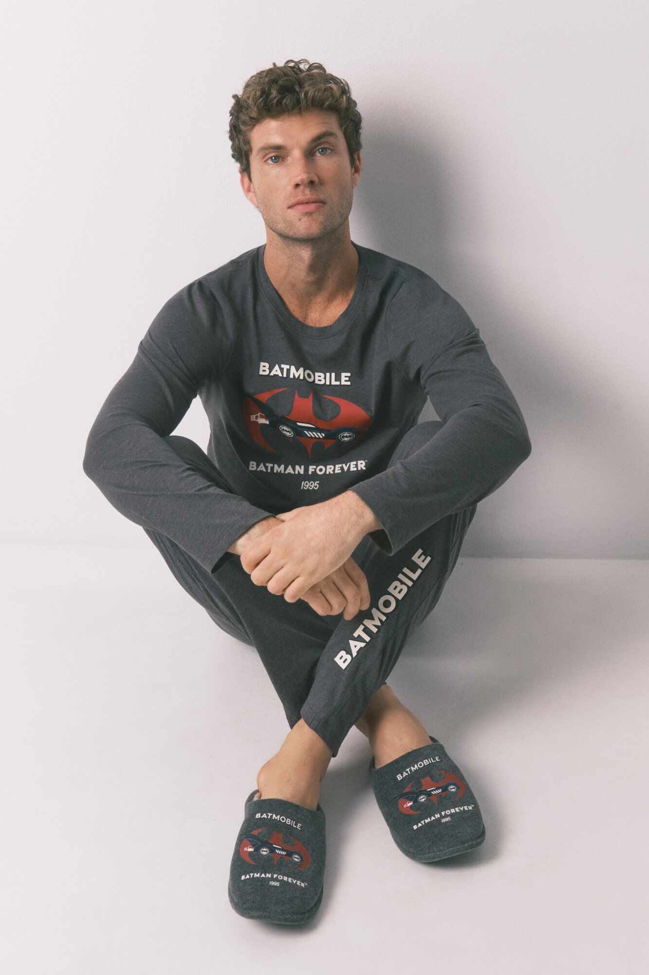 Womensecret Batman and slippers set 