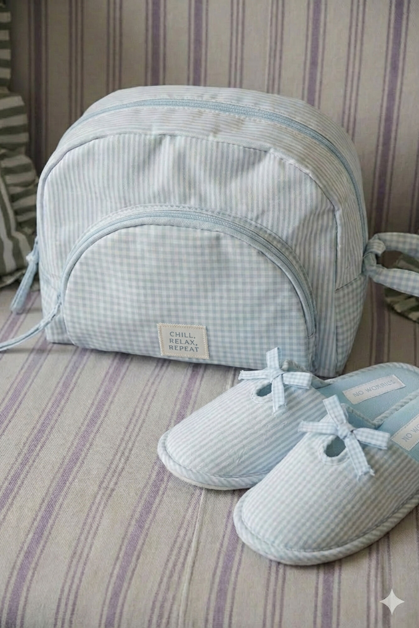 Womensecret Conjunto de chinelos e n&eacute;cessaire 