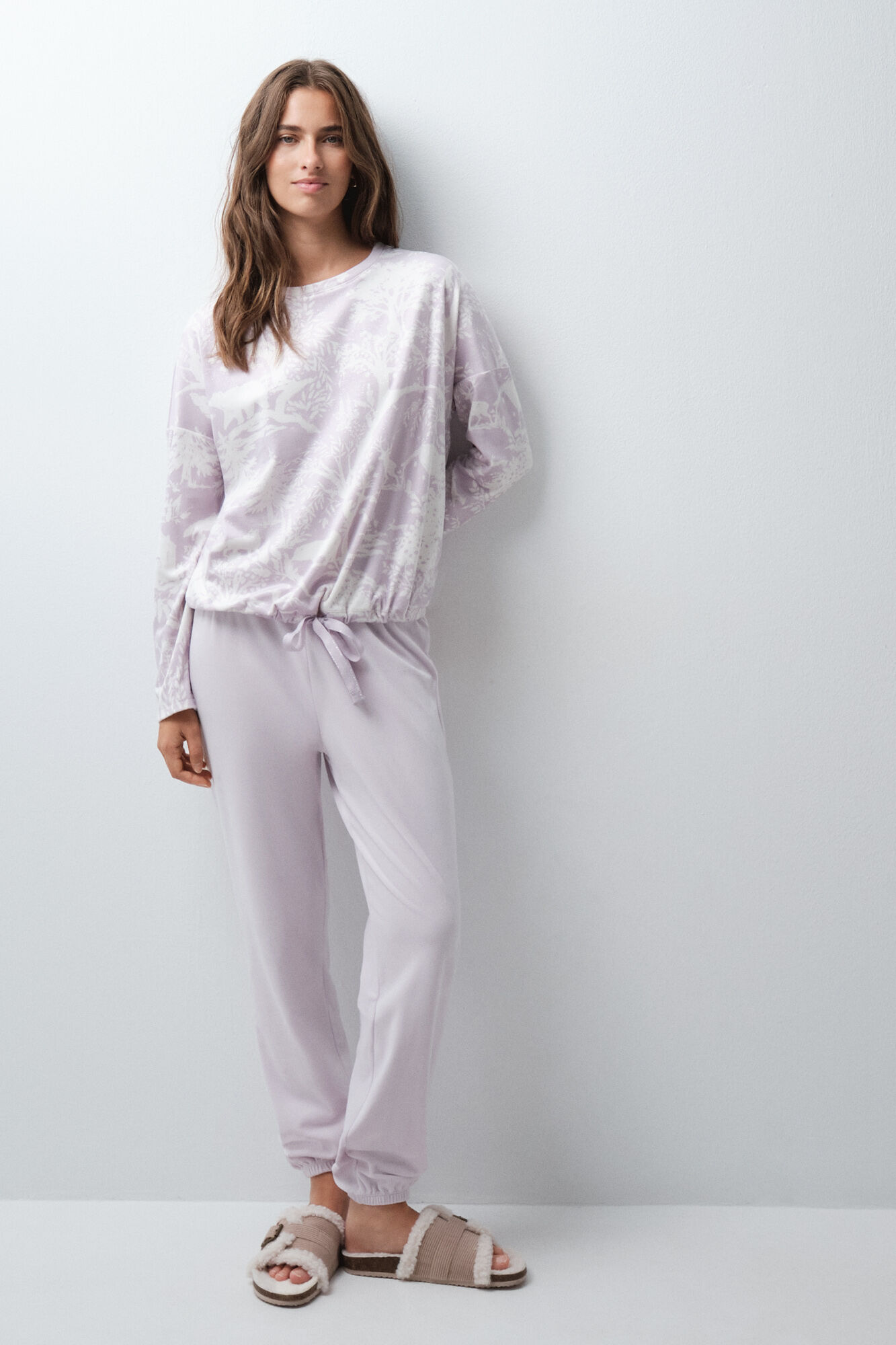 Womensecret Slippers and pyjamas set 