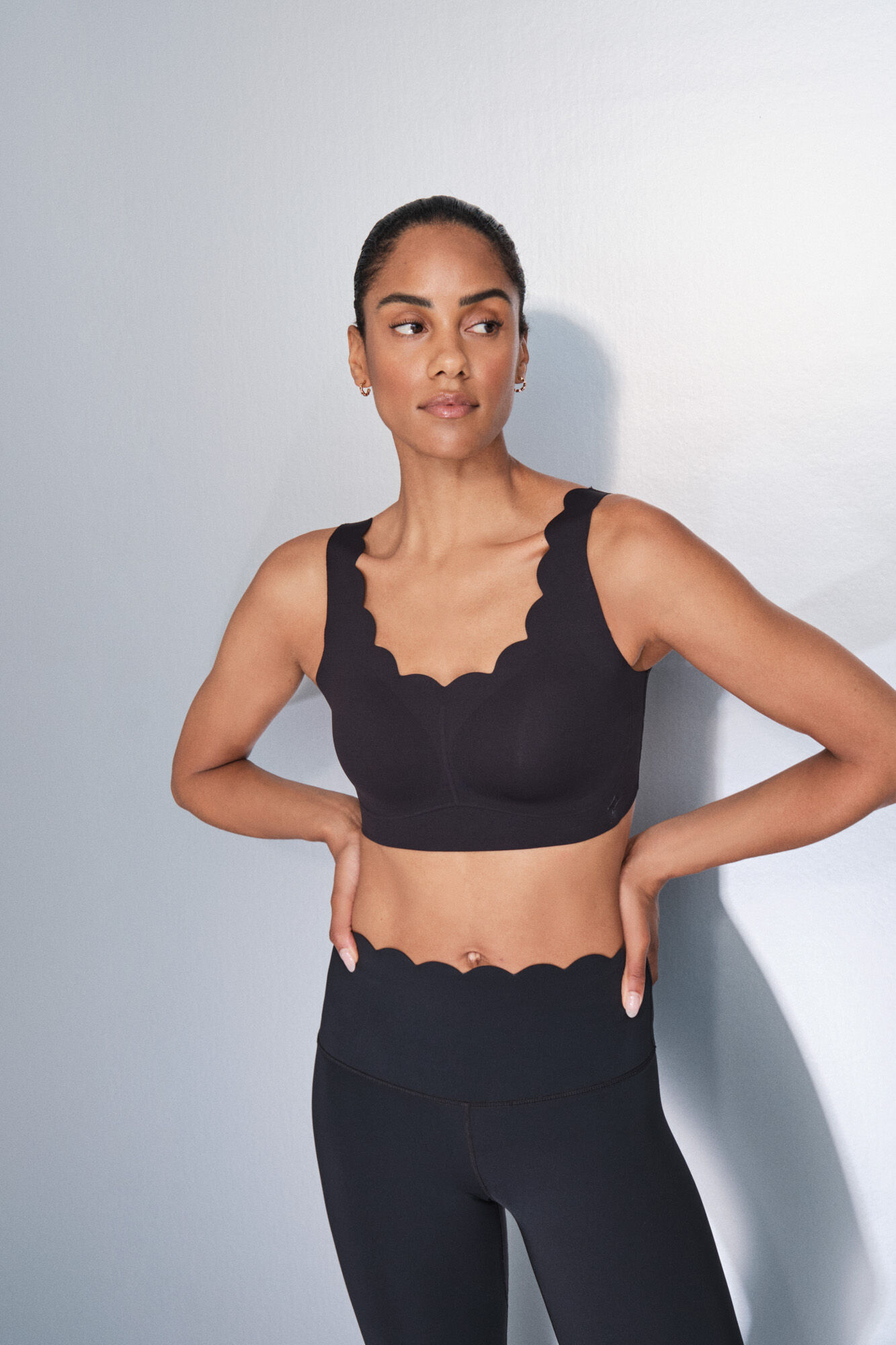 Womensecret Conjunto de soutien, bon&eacute; e legging 