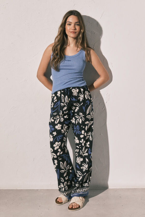 Womensecret Trousers and top set 