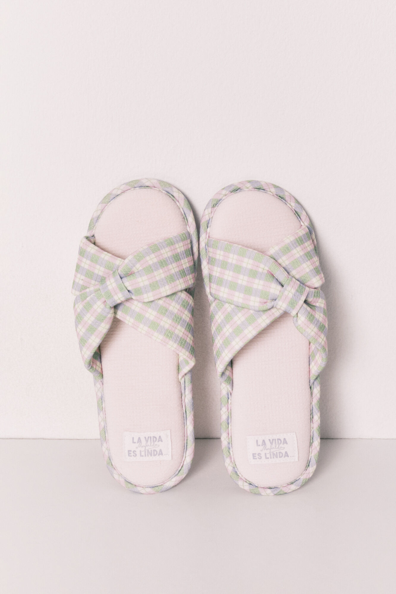 Womensecret Slippers and pyjamas set 