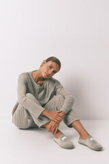 Womensecret Slippers and pajamas set 