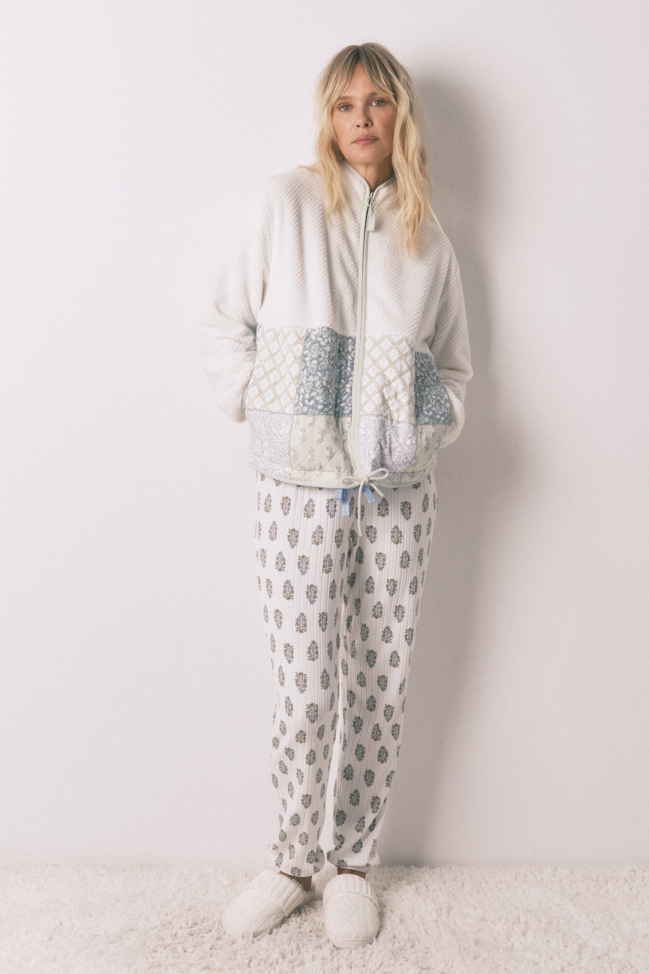 Womensecret Shearling and pyjamas set 