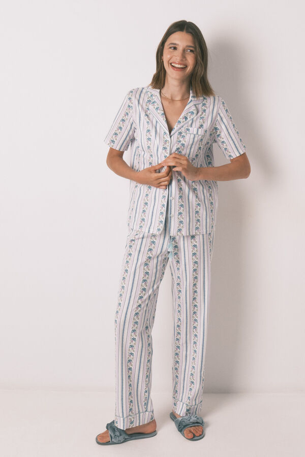 Womensecret Pyjamas and robe set 