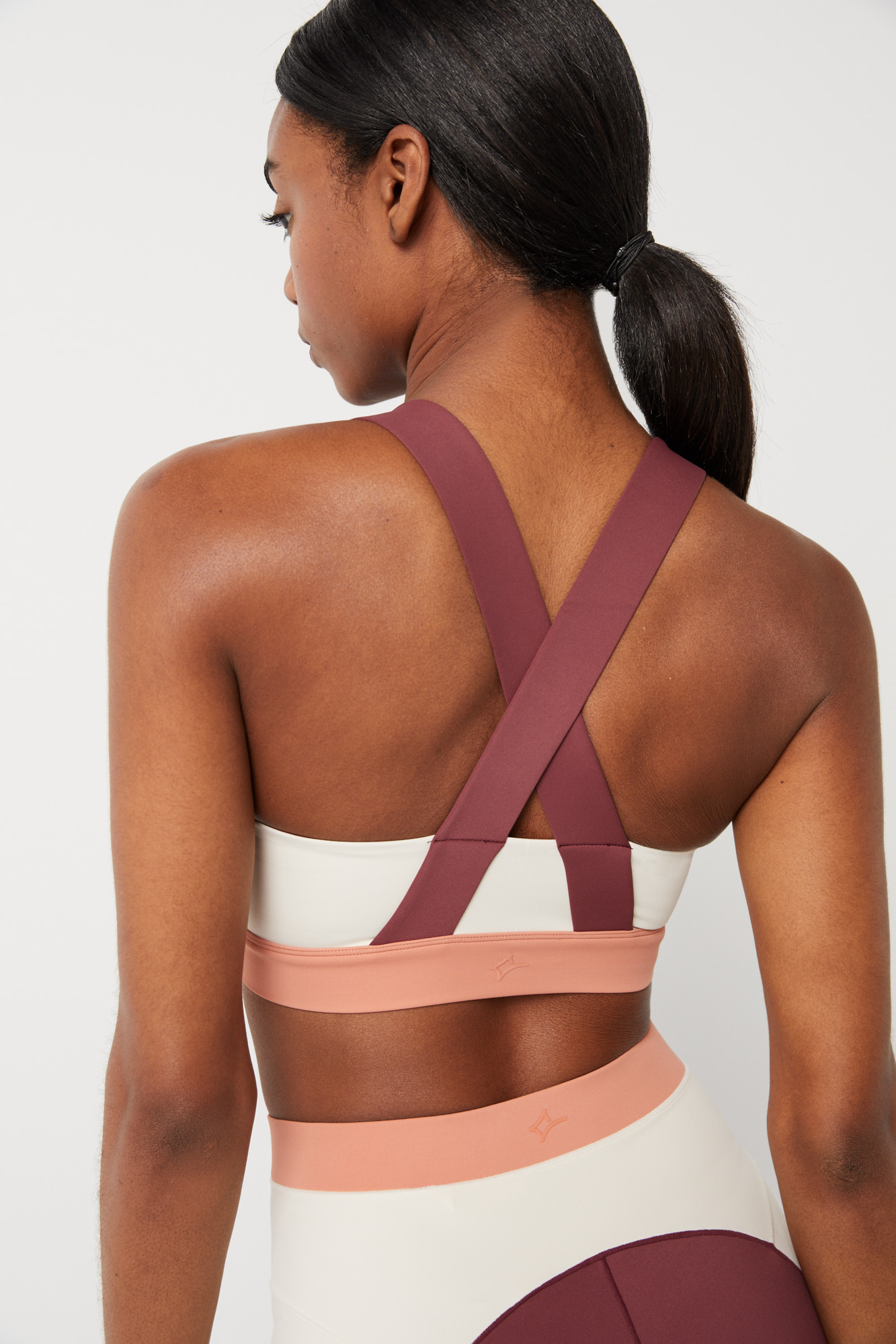 Maroon colour block 4D Stretch sports bra, Sports tops for women