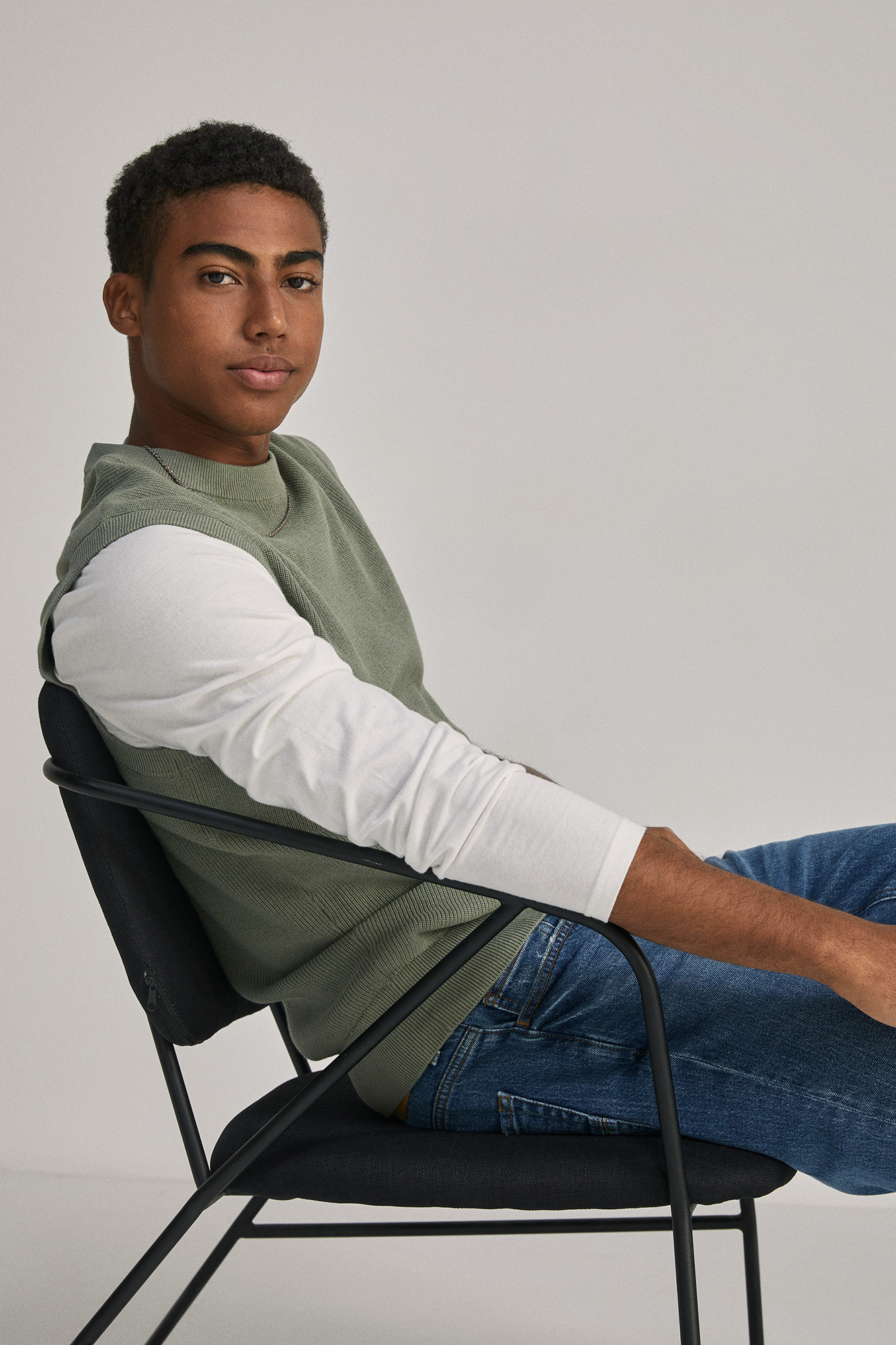 Chaleco punto perlado | Jerséis para hombre | WomenSecret