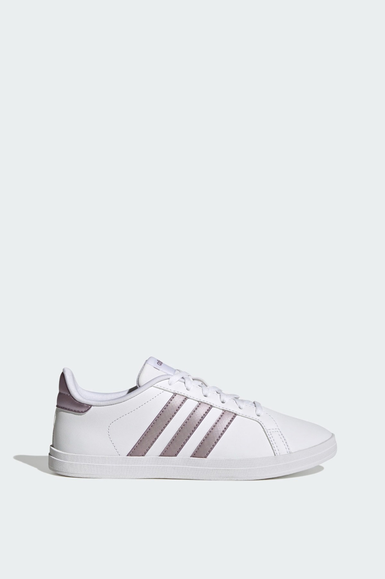 adidas gazelle silver green womens 6900ae0deccd43d083d9ad6a00bbe9d8_9366_1200x1200.jpg?v=1657167824 main image 1