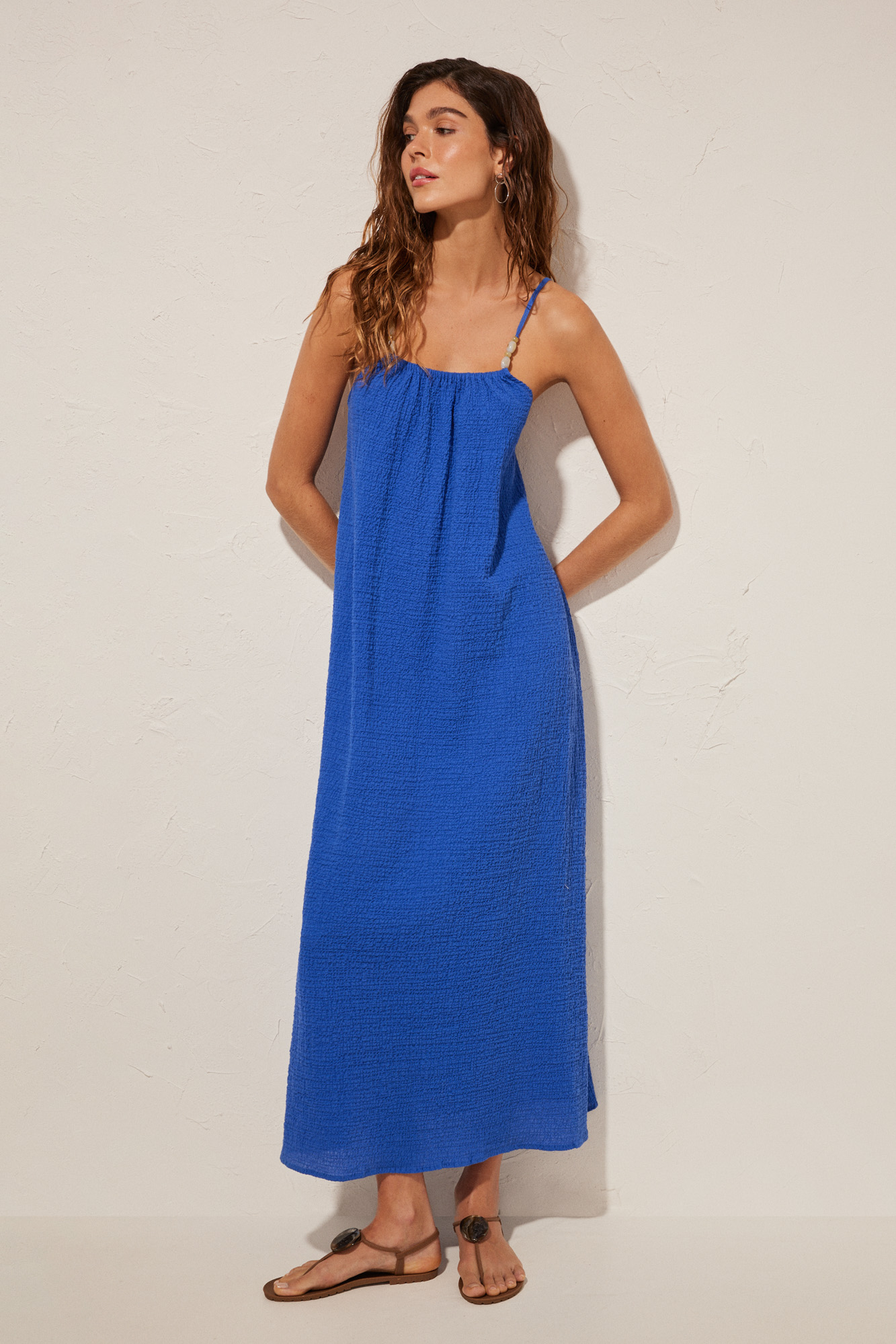Robe Maxi Bleue Ann Taylor Taille M - Dos Nu (halter), Taille Empire, En Polyester