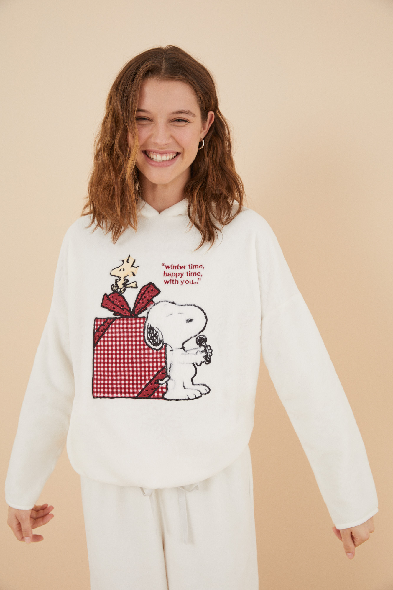Pijama polar Snoopy blanco | Ropa de dormir de mujer y homewear | WomenSecret