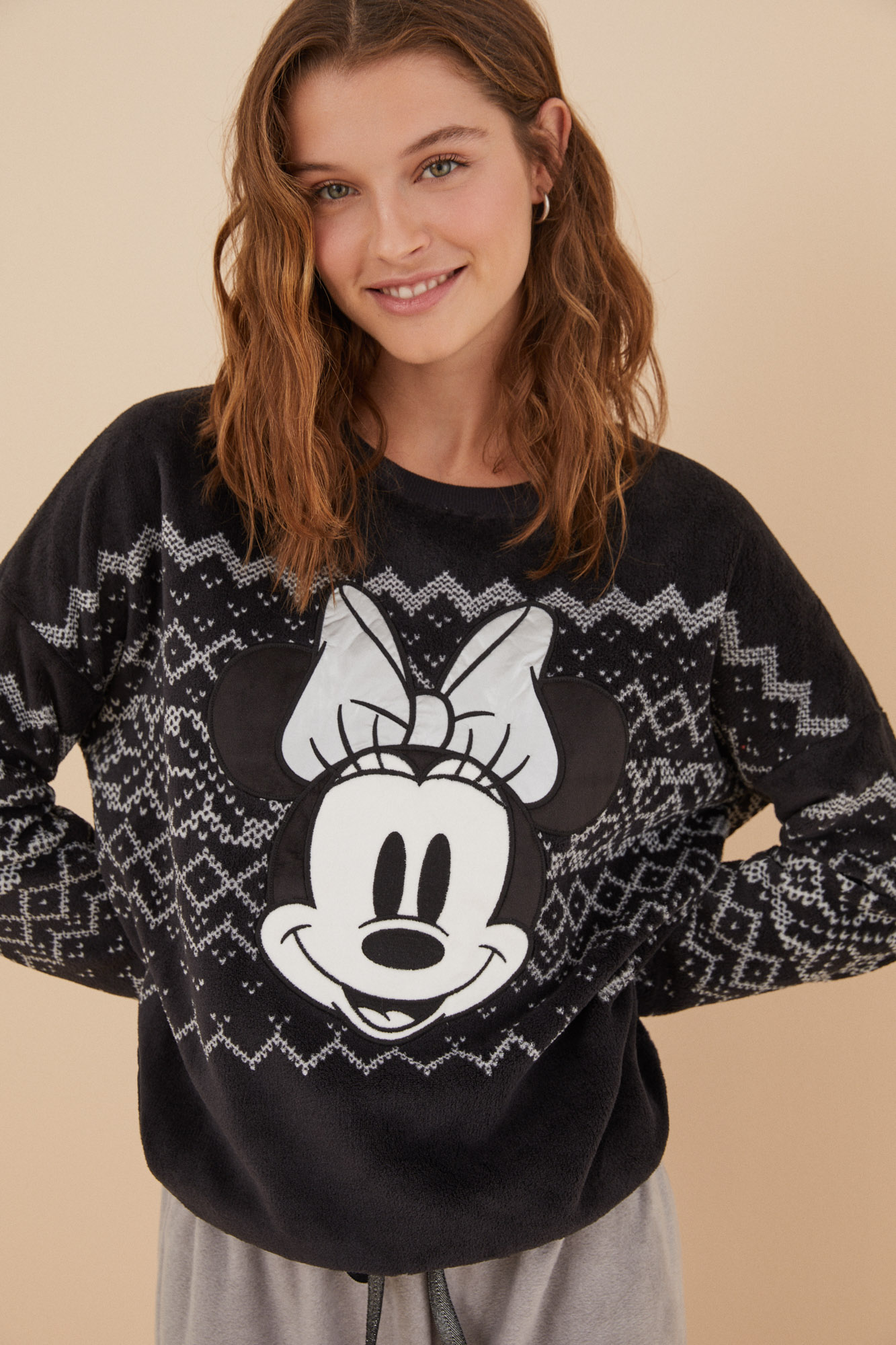 Pijama largo polar pelo Minnie Mouse | Ropa de dormir de mujer y homewear | WomenSecret