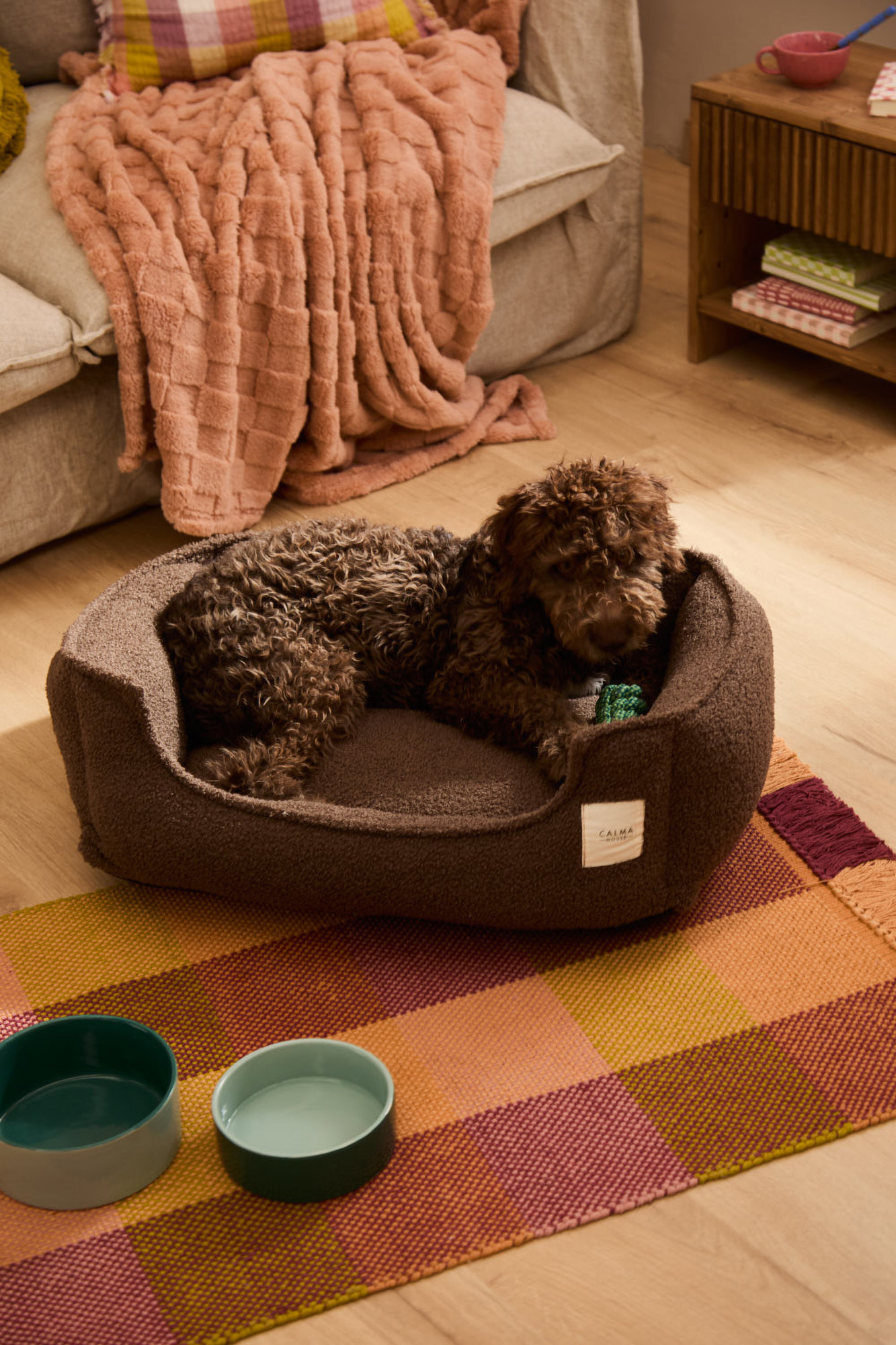 Cama desenfundable marrón para mascotas Taico Accesorios para el