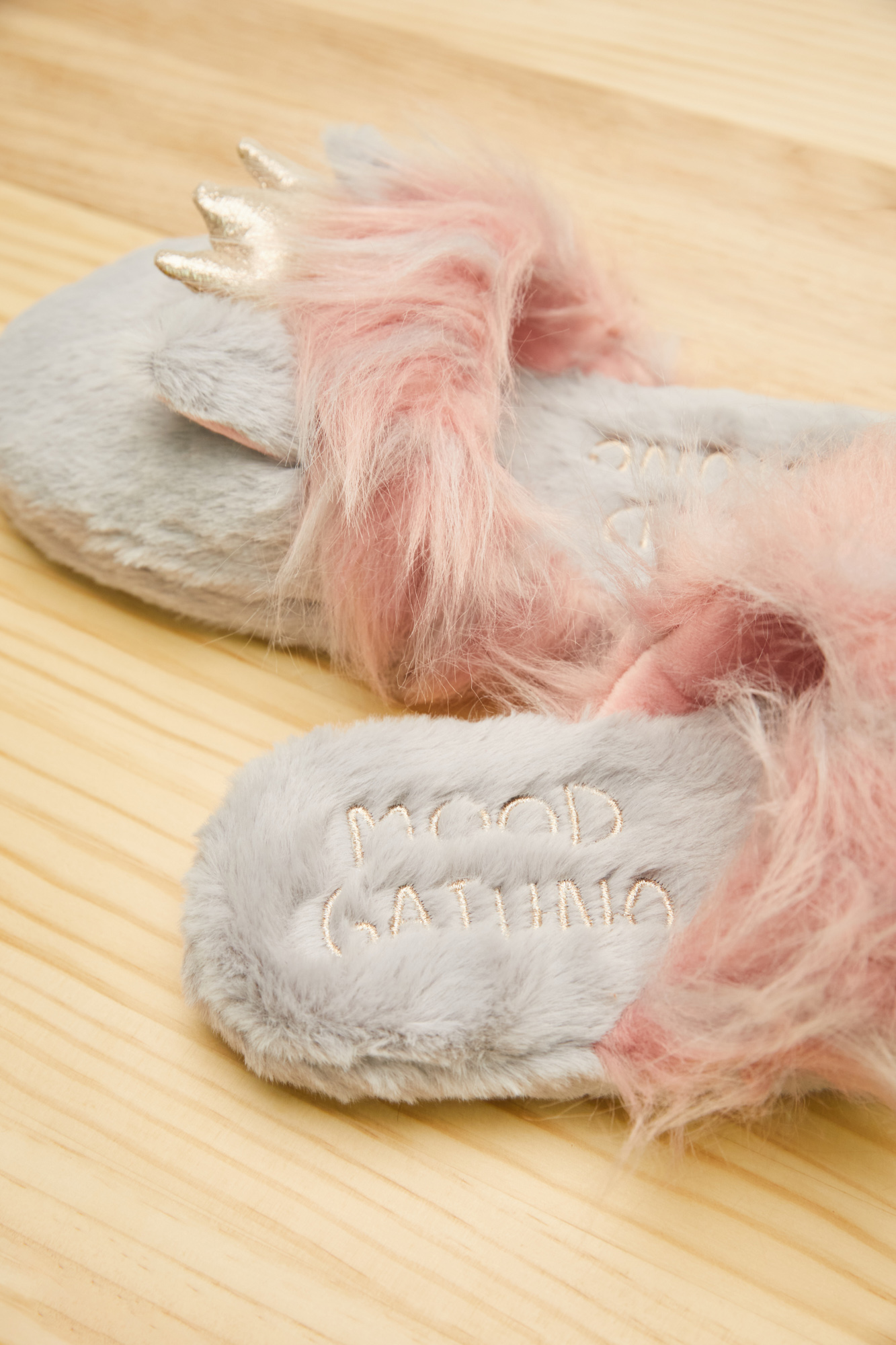 Zapatillas destalonadas gris gato Moderna de Pueblo | Zapatillas | Women'secret