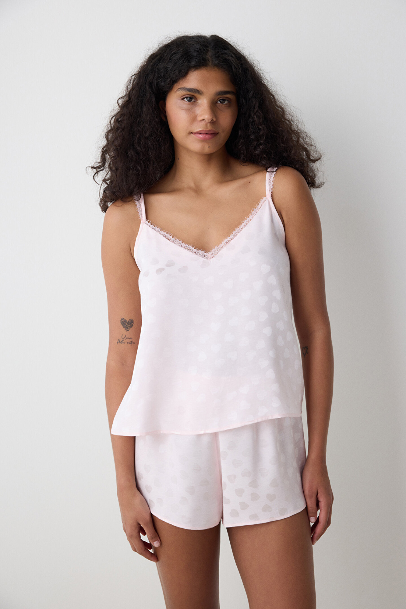 Conjunto de pijama corto satinado rosa | Pijamas de Mujer | WomenSecret