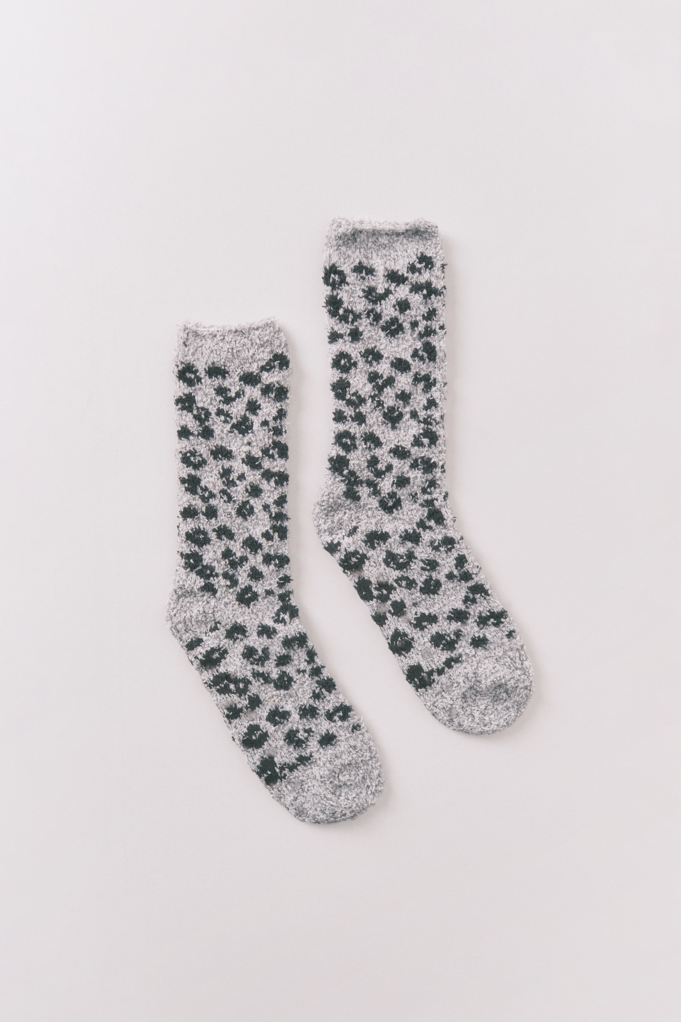 Produktbild von Seaside No.64 - Stricksocken Mit Leopard Muster Für Kalte