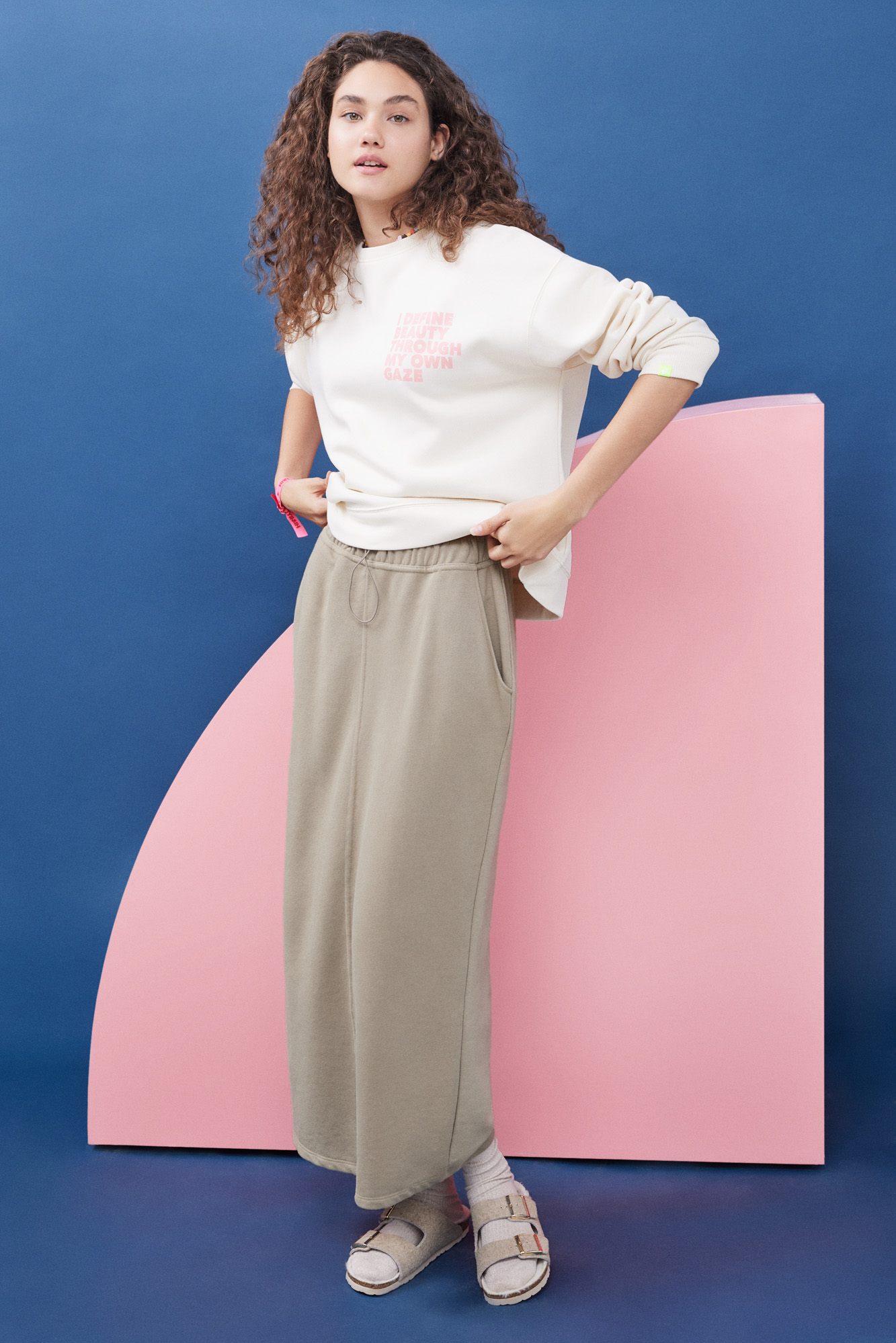 Sudadera felpa blanco logo manga | Sudaderas para adolescentes | WomenSecret