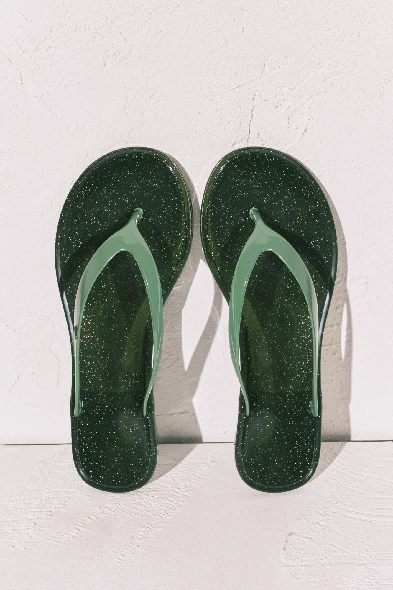 Women'secret Chanclas dedo efecto brillo glitter verde